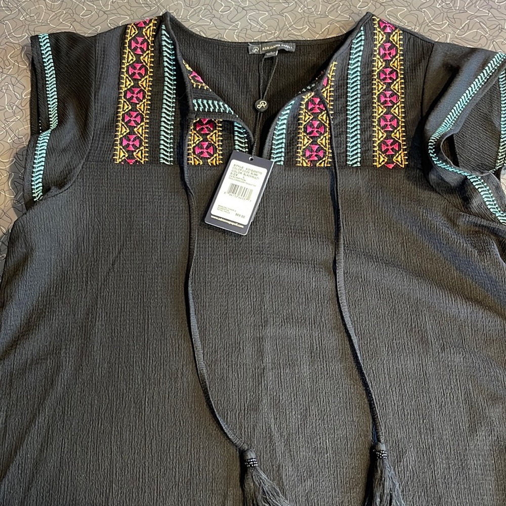 Adrianna Papell top size large